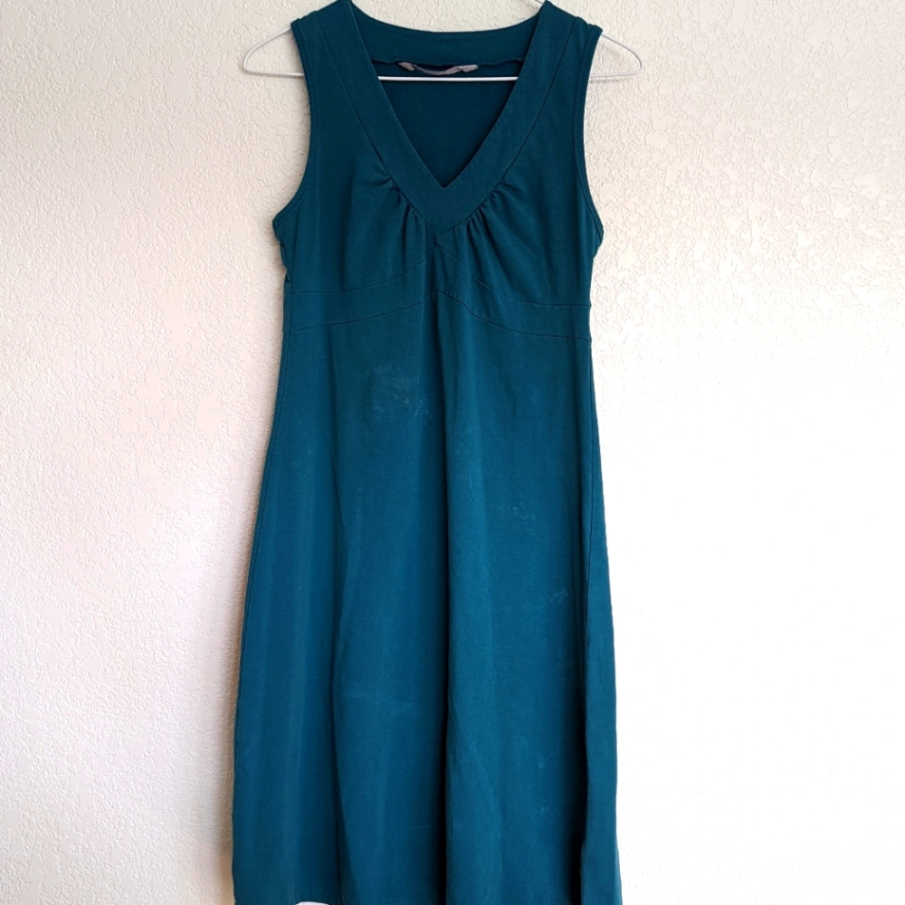 Athleta Senorita Sleeveless Stretch V-Neck Dress